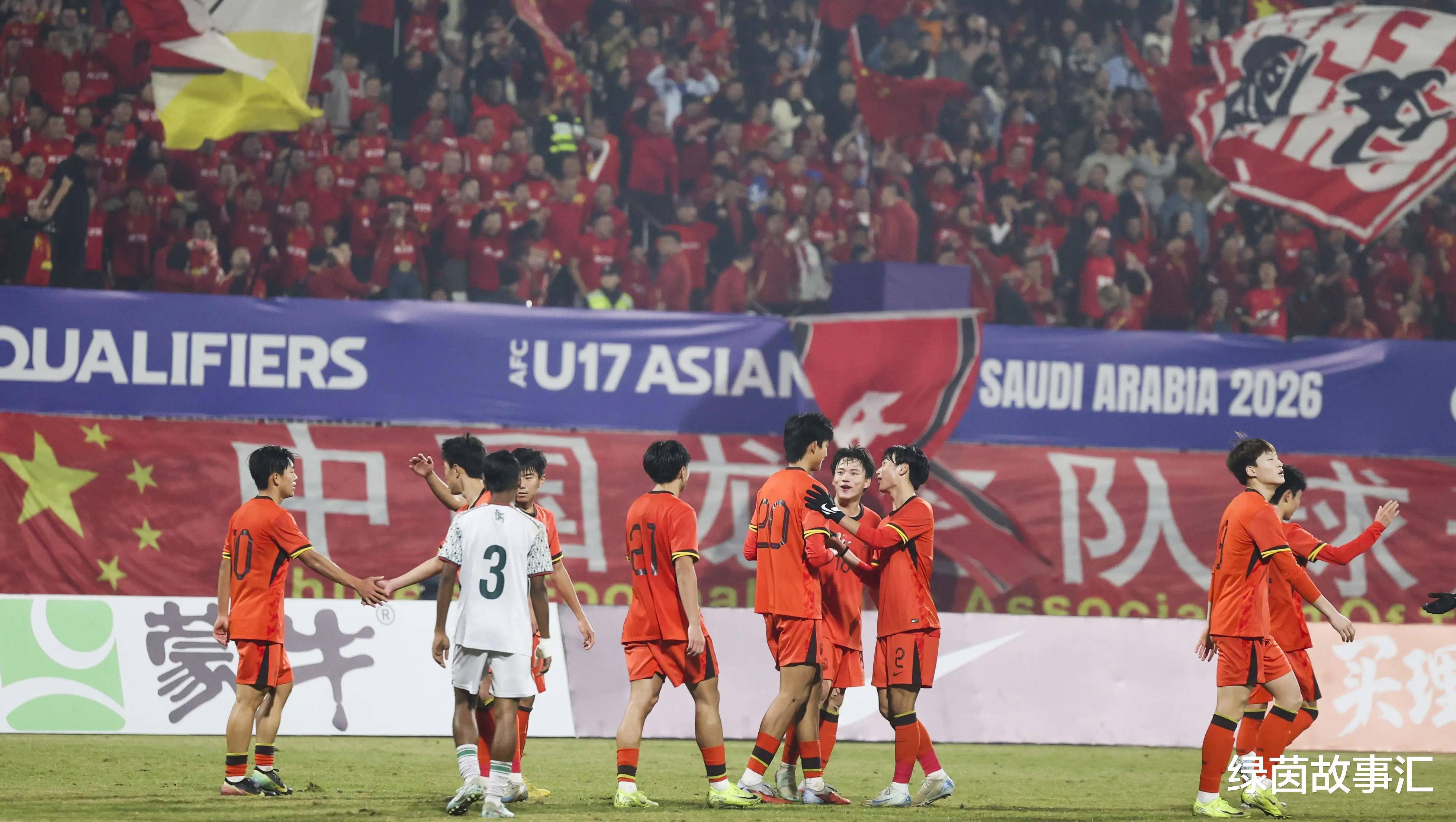 包含罗马尼亚队在比赛中奋力拼搏，成功逆转对手的词条