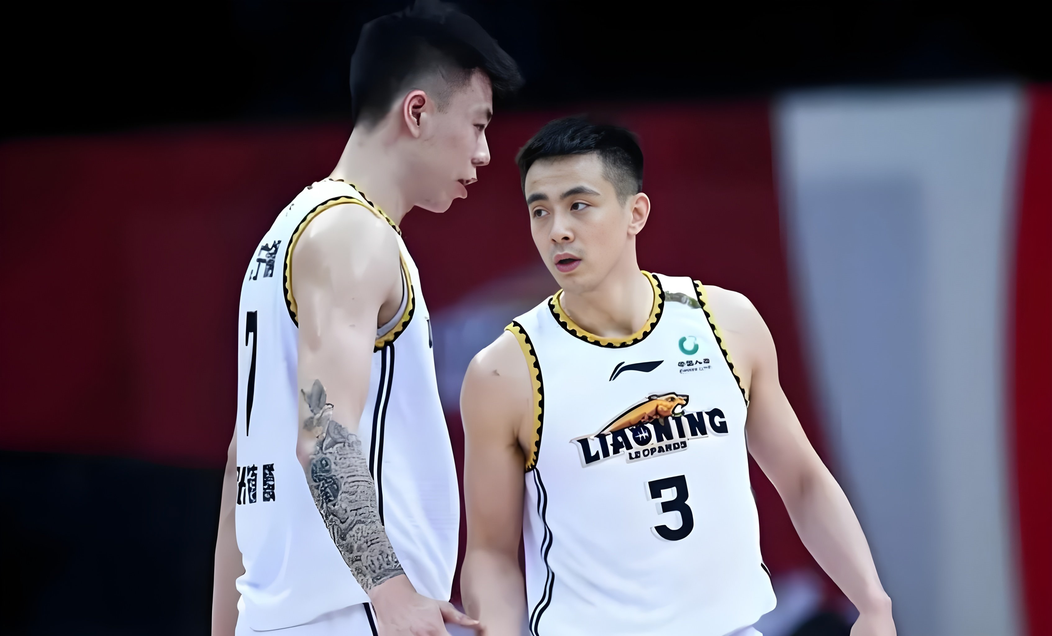 包含辽宁男篮绝地反击屡败屡战闯入CBA强八的词条